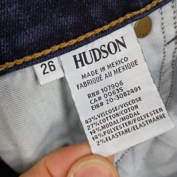 Hudson Boot Crop Frayed Jeans in Medium Wash Size 26 - Picture 7 of 7